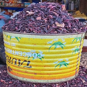 FEUILLES DE BISSAP EN BOITE DE TOMATE